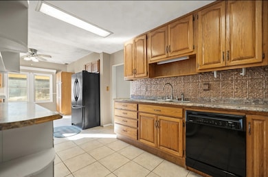 395 Kenmont Rd, Jeff, KY 41729 - photo 6