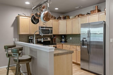 720 N Hindeman St, Sisters, OR 97759 - photo 5