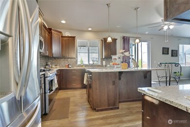 513 Carrier Ave SW, Orting, WA 98360 - photo 4