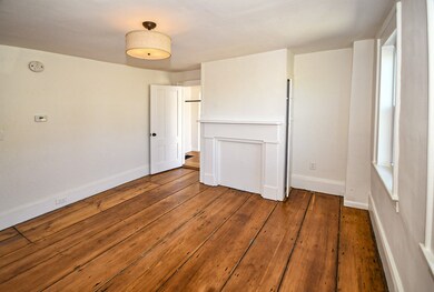 5 Summer St unit 2, Newburyport, MA 01950 - photo 2