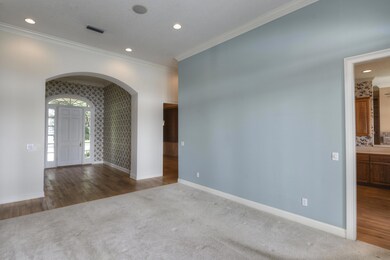 5211 Mann Manor Ln, Jacksonville, FL 32210 - photo 3