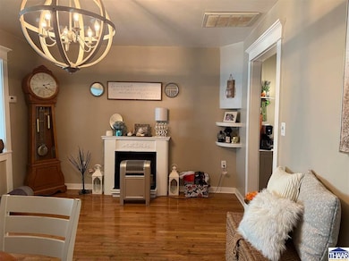 230 W Broadway St, Shelburn, IN 47879 - photo 5