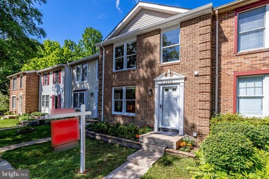 2036 Brooks Square Place, Falls Church, VA 22043 - photo 7