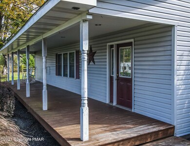 3318 Spruce Cabin Rd, Cresco, PA 18326 - photo 6