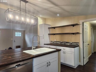 10038 S New Era Rd unit 103, Canby, OR 97013 - photo 4