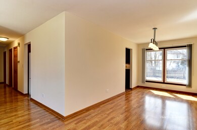 404 Flint Trail, Carol Stream, IL 60188 - photo 6