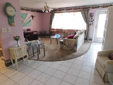 Formal  living room