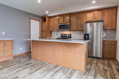 1615 Fox Dr SE, Mandan, ND 58554 - photo 2