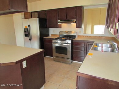 111-132563 Kitchen (2)