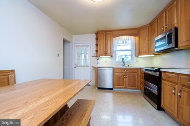 2410 Cedar Ave, Wilmington, DE 19808 - photo 3