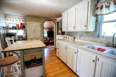 159 Pleasant St, Rockland, MA 02370 - photo 5