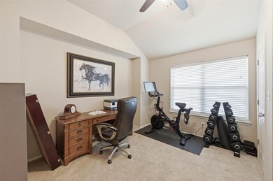 5633 Broken Gap Dr, Fort Worth, TX 76179 - photo 6