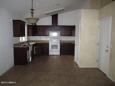 8051 E Colby St, Mesa, AZ 85207 - photo 7