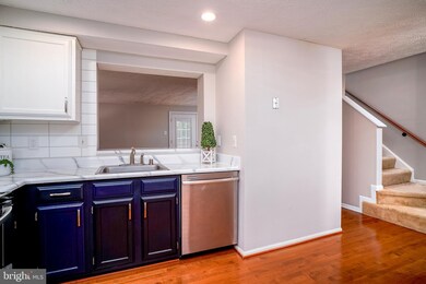 9662 Glendower Ct, Laurel, MD 20723 - photo 5