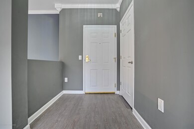 321 Regency Place unit 321, Woodbridge, NJ 07095 - photo 2