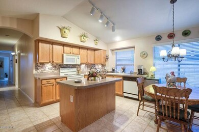 6 Kitchen