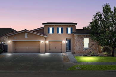 10612 N Dearing Ave, Fresno, CA 93730 - photo 2