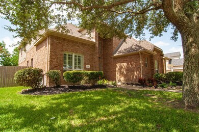 2834 Trevino Ct, Friendswood, TX 77546 - photo 2