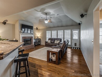 4703 S 200th East Ave, Broken Arrow, OK 74014 - photo 6