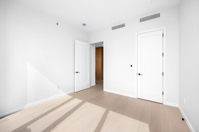 35-32 Leavitt St unit 12B, Flushing, NY 11354 - photo 4