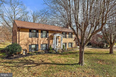 4324 Willow Woods Dr, Annandale, VA 22003 - photo 2