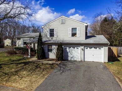 1 Cape Ct Howell NJ 07731 USA-large-005-
