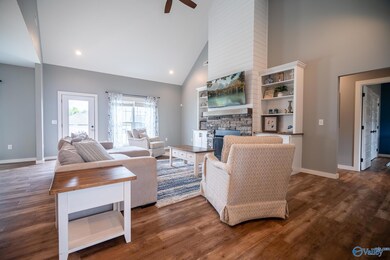 472 Zoey Grace Dr, Rogersville, AL 35652 - photo 4