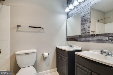 1505 Crestline Rd, Silver Spring, MD 20904 - photo 5