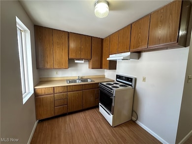 761 E Park Ave unit D, Columbiana, OH 44408 - photo 4