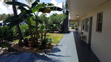 620 S Broadway unit 9, Lantana, FL 33462 - photo 3