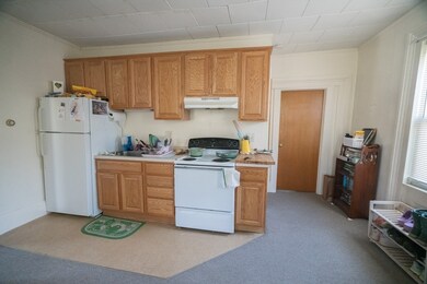 351 Main St, Amherst, MA 01002 - photo 7