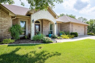 4130 Cimmaron Trail, Granbury, TX 76049 - photo 3