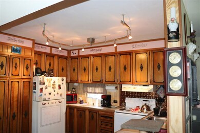 44 Riverview Dr, Rochester, NH 03867 - photo 3