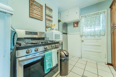 810 Cherokee Trace, Grand Prairie, TX 75051 - photo 7