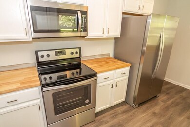 523 N Market St, Thorntown, IN 46071 - photo 7