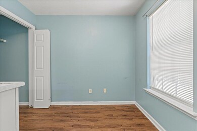 05-Dining Area