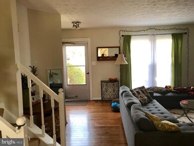 19015 Partridge Wood Dr, Germantown, MD 20874 - photo 4