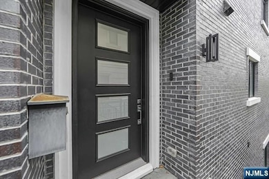 1234 River Rd, Edgewater, NJ 07020 - photo 2