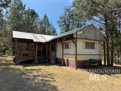 227 Mcleod Ln, Donnelly, ID 83615 - photo 2