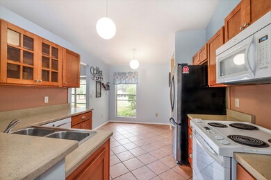 Eat in kitchen