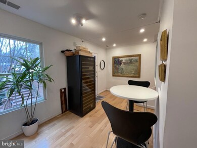 1642 Beekman Place NW unit B, Washington, DC 20009 - photo 7