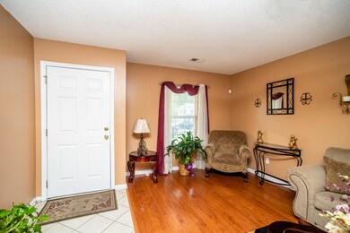 3079 Maple Leaf Dr (3 of 28)