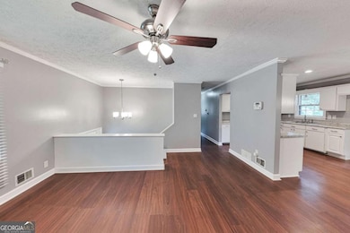 115 Elizabeth Way, Ellenwood, GA 30294 - photo 3