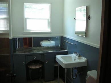 2227 Orchard Ave, Klamath Falls, OR 97601 - photo 6