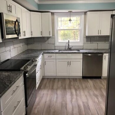 412 S Meadow Rd, Lancaster, MA 01523 - photo 3