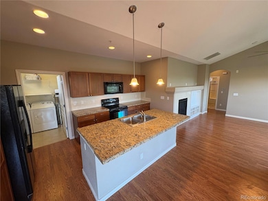 11992 W Long Cir unit 204, Littleton, CO 80127 - photo 3