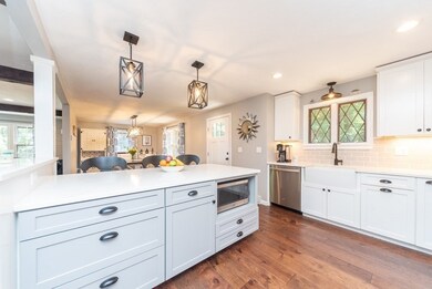 127 Putnam Rd, Holden, MA 01520 - photo 2