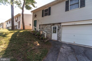 1589 N Reading Rd, Stevens, PA 17578 - photo 3