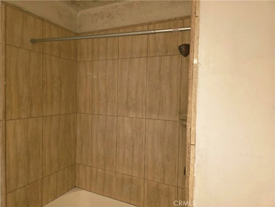 1110 W Cubbon St, Santa Ana, CA 92703 - photo 7