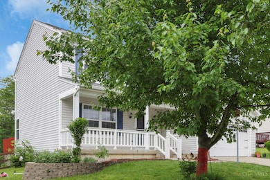 9648 Fallshill Cir, Cincinnati, OH 45231 - photo 3